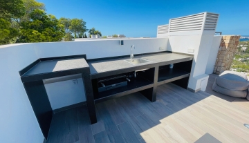 Outdoor Kitchen.jpeg